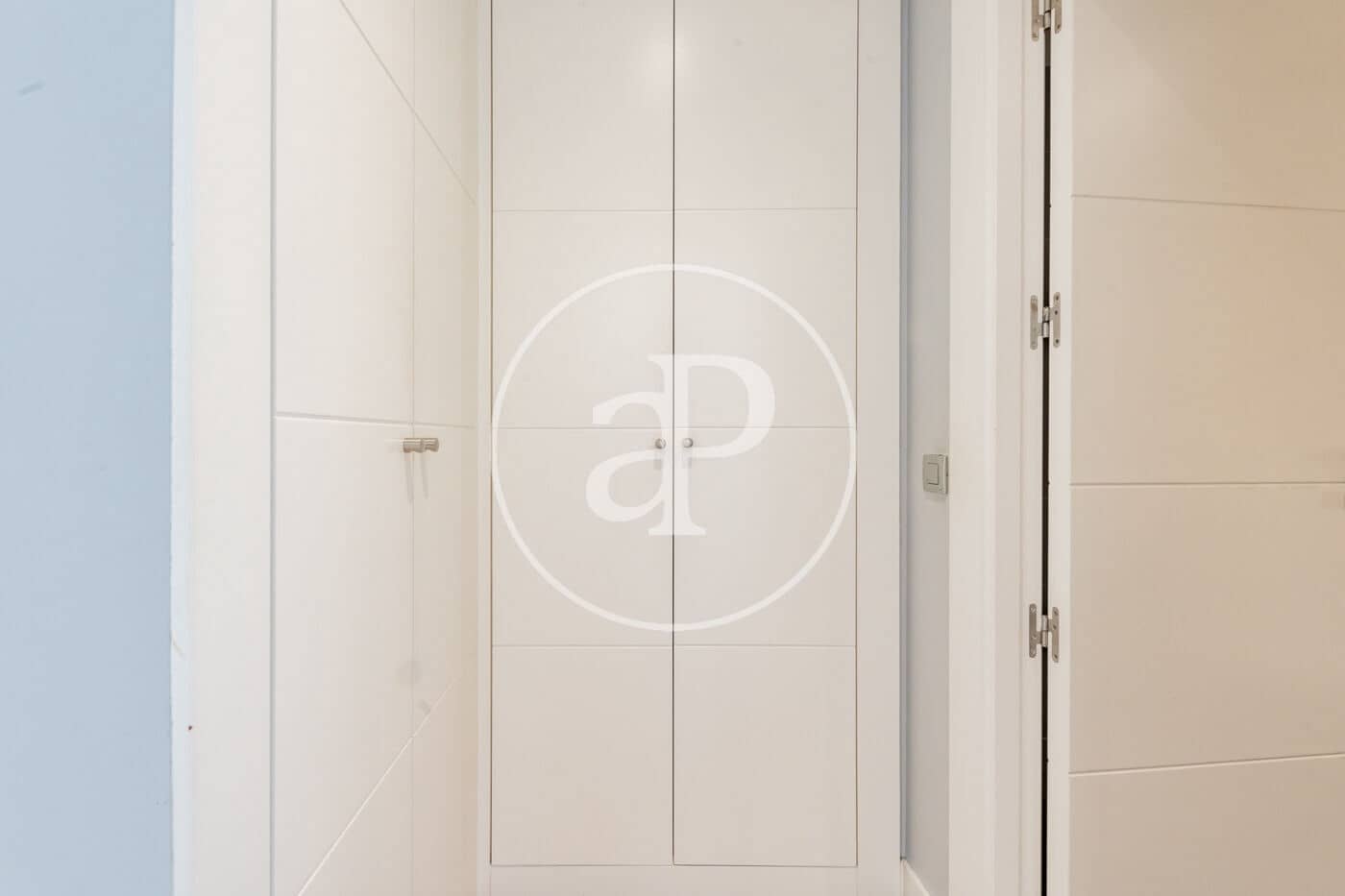 1 makuuhuone Huoneisto vuokrattavana paikassa Madrid kaupunki mukana uima-altaan 
autotalli - 1 450 € (Ref: 9778151)