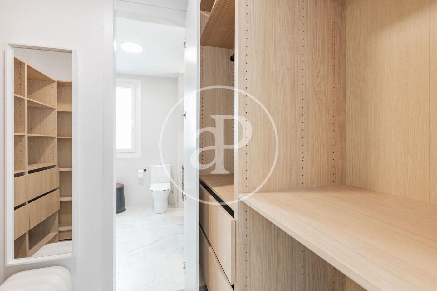 2 makuuhuone Huoneisto myytävänä paikassa Madrid kaupunki - 880 000 € (Ref: 9778153)