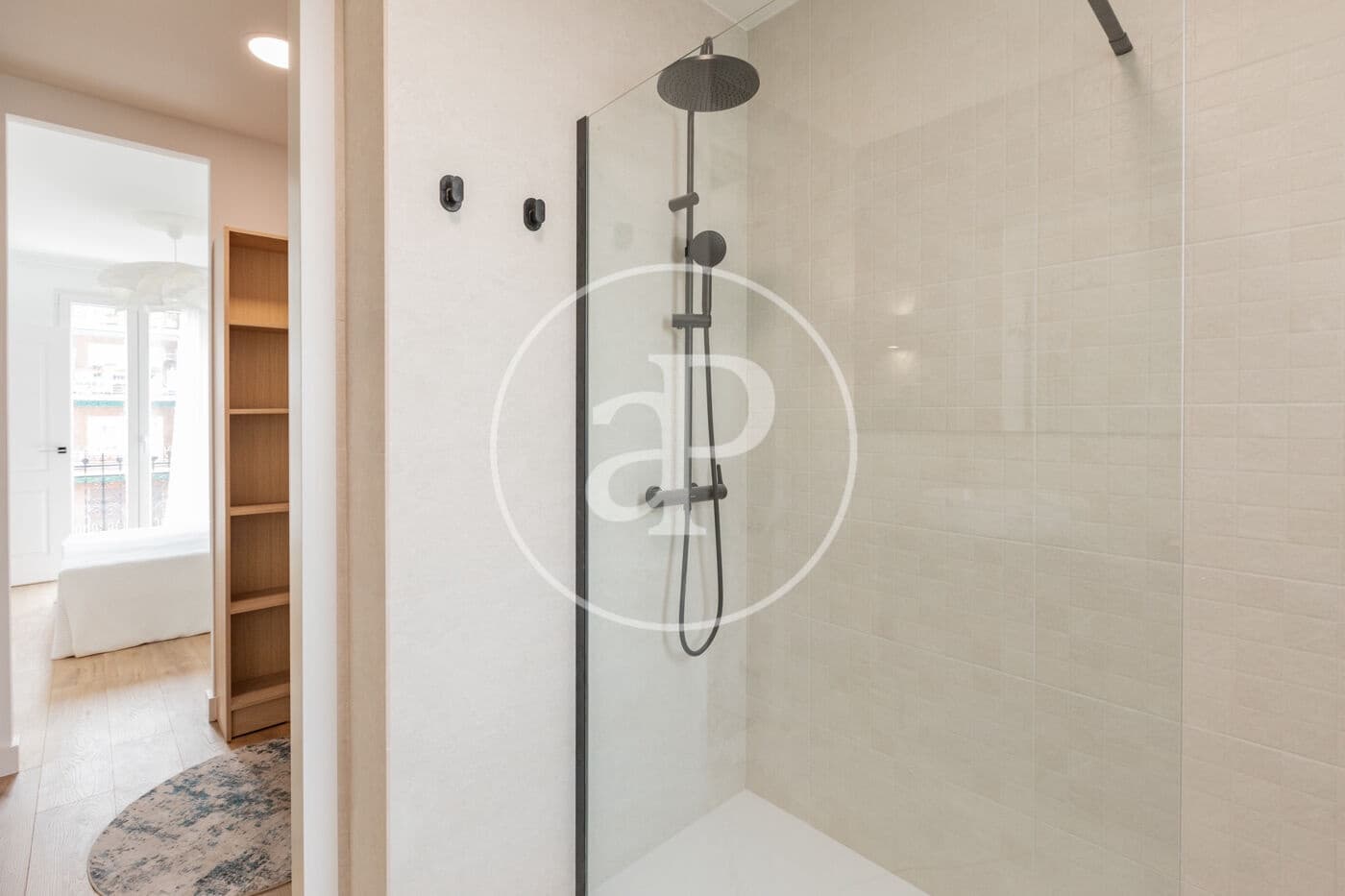 2 makuuhuone Huoneisto myytävänä paikassa Madrid kaupunki - 880 000 € (Ref: 9778153)