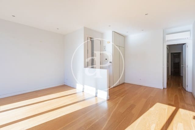 2 soveværelse Lejlighed til leje i Castellana, Madrid by - € 2.300 (Ref: 9778154)