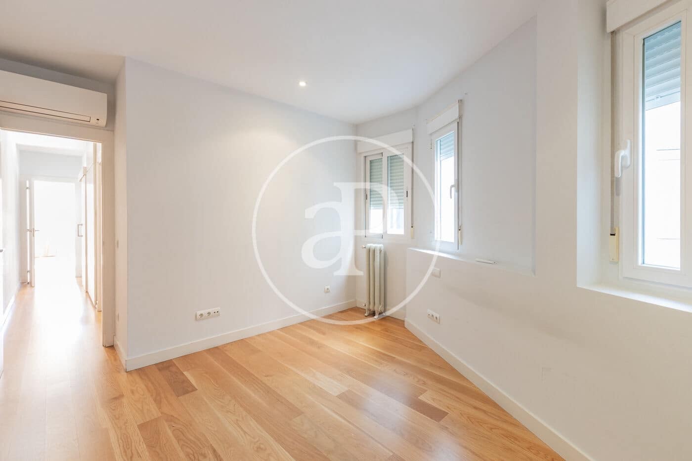 2 soveværelse Lejlighed til leje i Madrid by - € 2.300 (Ref: 9778154)