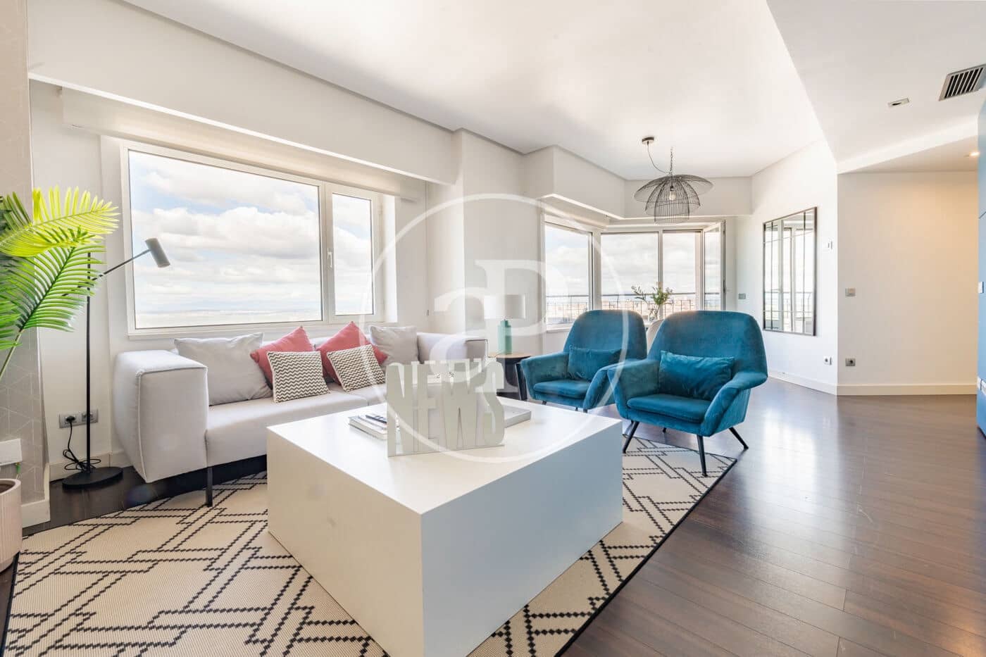 2 soveværelse Lejlighed til leje i Madrid by - € 3.750 (Ref: 9780571)