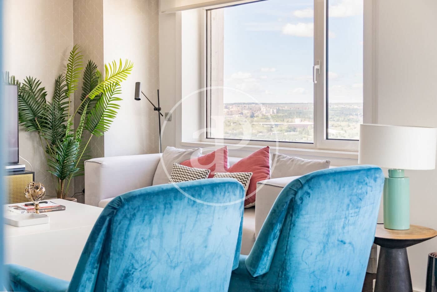 2 soveværelse Lejlighed til leje i Madrid by - € 3.750 (Ref: 9780571)