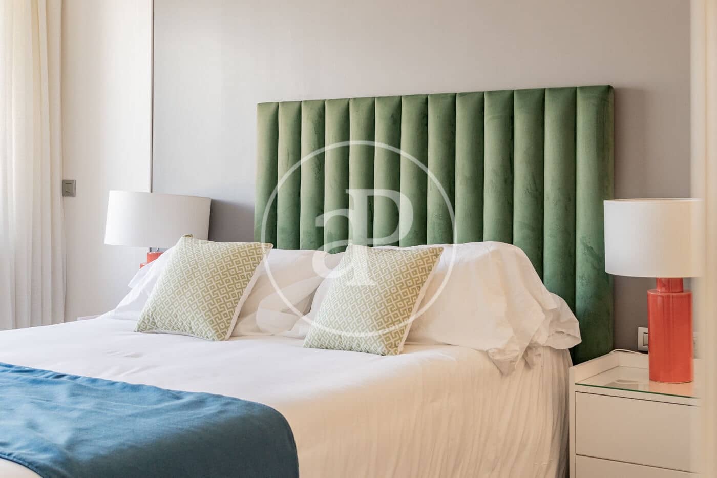 2 soveværelse Lejlighed til leje i Madrid by - € 3.750 (Ref: 9780571)