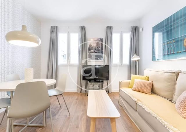 Appartement de 1 chambre à louer à Rios Rosas, Madrid ville - 2 450 € (Ref: 9780575)