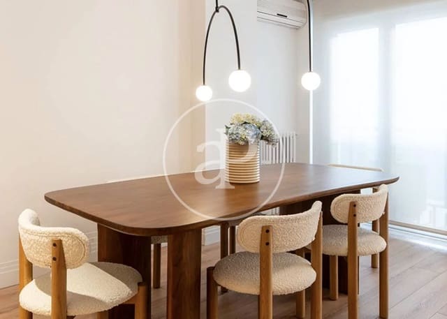 2 makuuhuone Huoneisto vuokrattavana paikassa Ibiza, Madrid kaupunki mukana 
autotalli - 4 300 € (Ref: 9780577)