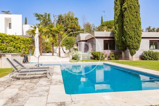 7 soveværelse Lejlighed til salg i Fuente del Fresno, San Sebastián de los Reyes med swimmingpool - € 1.740.000 (Ref: 9780578)