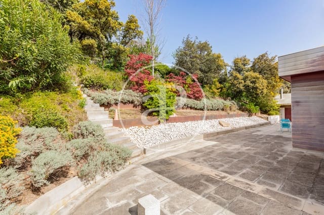 7 soveværelse Lejlighed til salg i Fuente del Fresno, San Sebastián de los Reyes med swimmingpool - € 1.740.000 (Ref: 9780578)