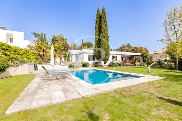 7 soveværelse Villa til salg i Fuente del Fresno, San Sebastián de los Reyes med swimmingpool - € 1.690.000 (Ref: 9780578)