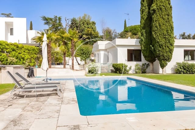 7 soveværelse Villa til salg i Fuente del Fresno, San Sebastián de los Reyes med swimmingpool - € 1.690.000 (Ref: 9780578)