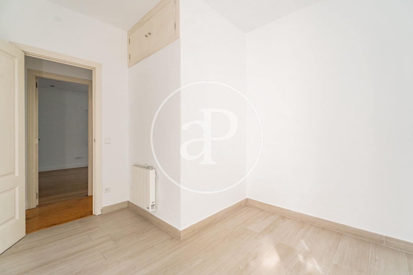 3 bedroom Villa for rent in Madrid city with pool garage - € 3,600 (Ref: 9783245)