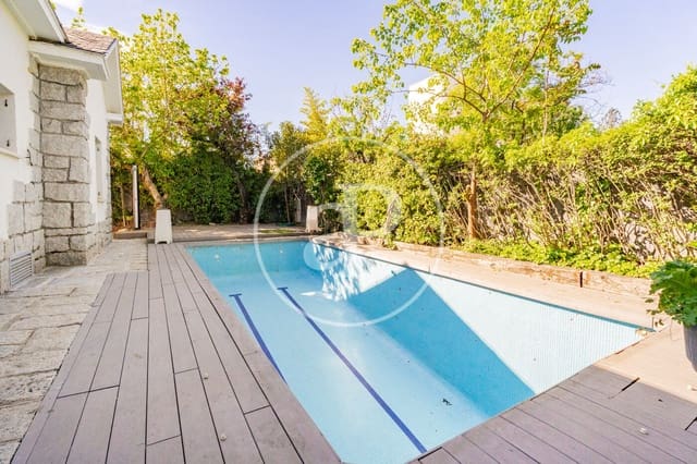 3 bedroom Villa for rent in Valverde, Madrid city with pool garage - € 3,600 (Ref: 9783245)