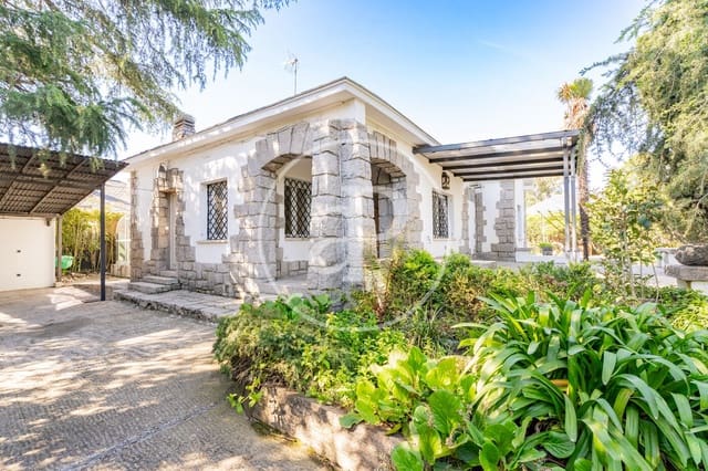 3 bedroom Villa for rent in Valverde, Madrid city with pool garage - € 3,600 (Ref: 9783245)