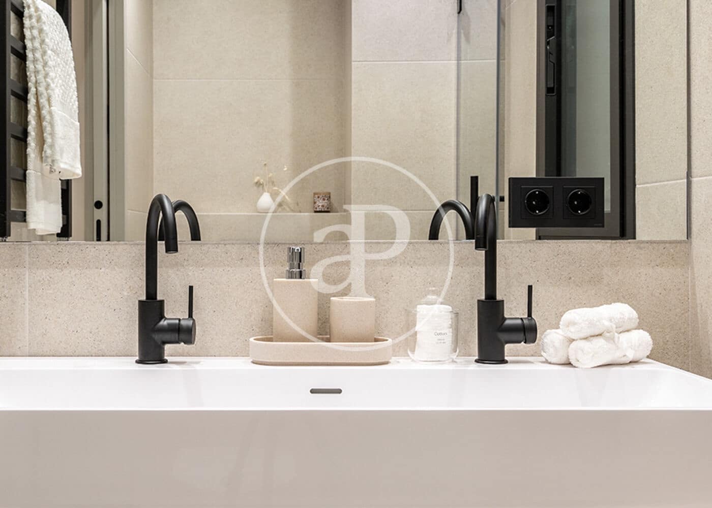 4 sypialnia Apartament do wynajęcia w Miasto Madryt - 12 600 € (Ref: 9783246)