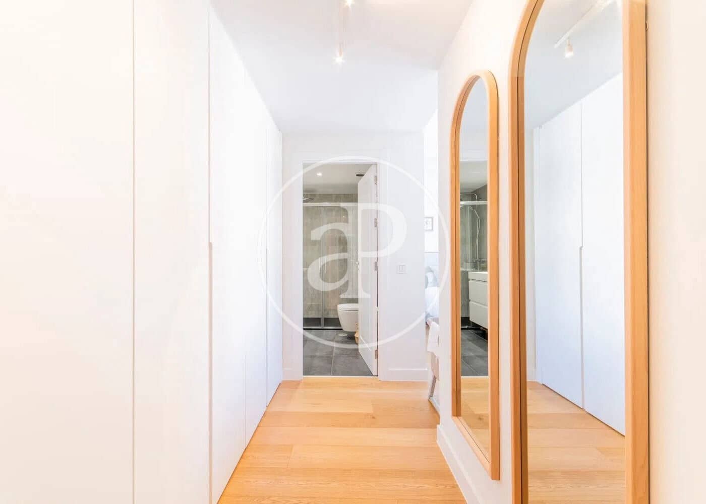 3 soverom Penthouse til salgs i Boadilla del Monte med svømmebasseng - € 890 000 (Ref: 9783247)