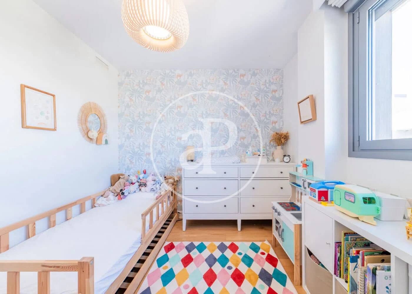 3 soverom Penthouse til salgs i Boadilla del Monte med svømmebasseng - € 890 000 (Ref: 9783247)