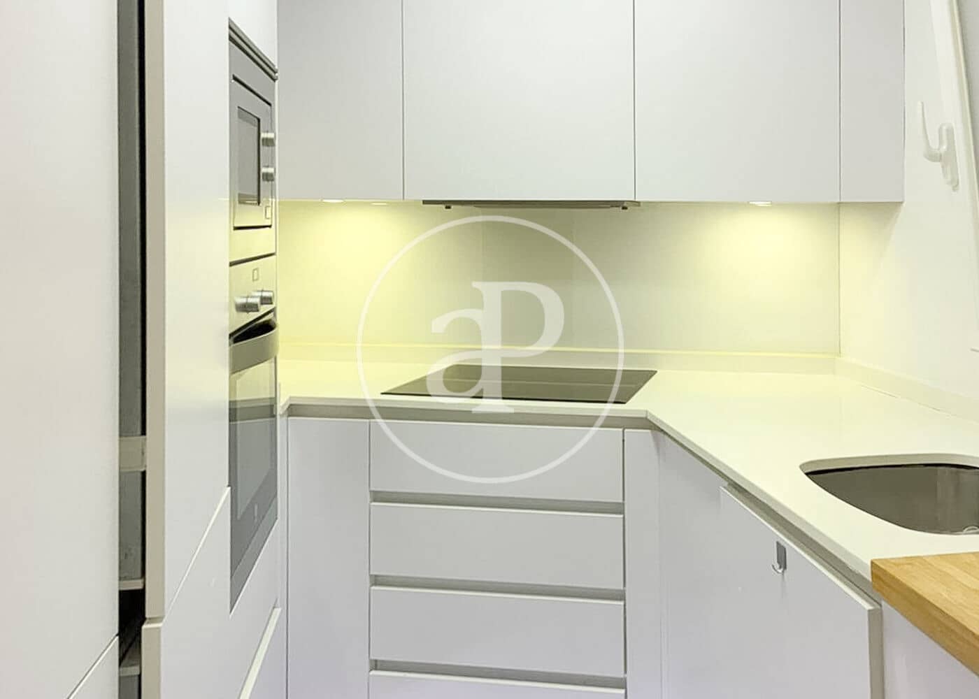 1 soveværelse Lejlighed til salg i Madrid by - € 520.000 (Ref: 9783248)