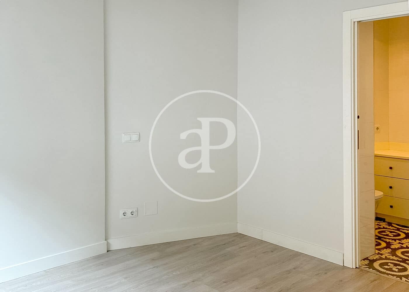 1 soveværelse Lejlighed til salg i Madrid by - € 520.000 (Ref: 9783248)