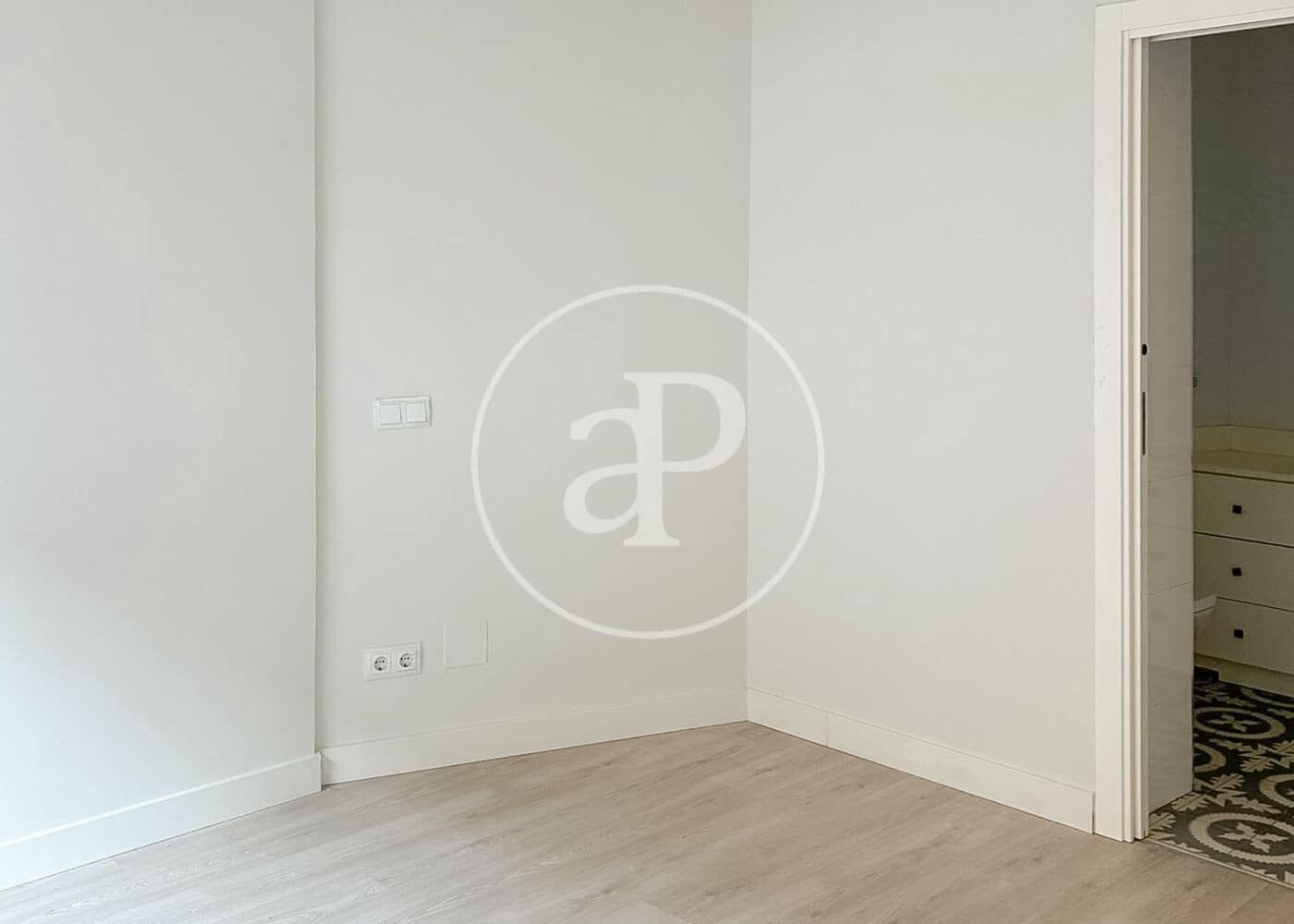 1 soveværelse Lejlighed til salg i Madrid by - € 520.000 (Ref: 9783248)