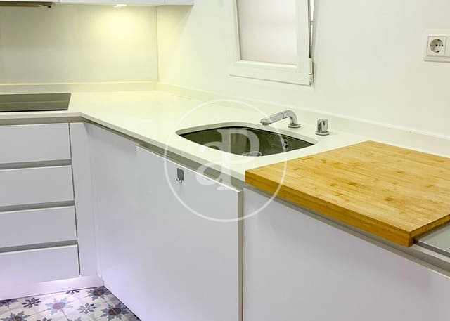 1 soveværelse Lejlighed til salg i Ciudad Jardín, Madrid by - € 520.000 (Ref: 9783248)