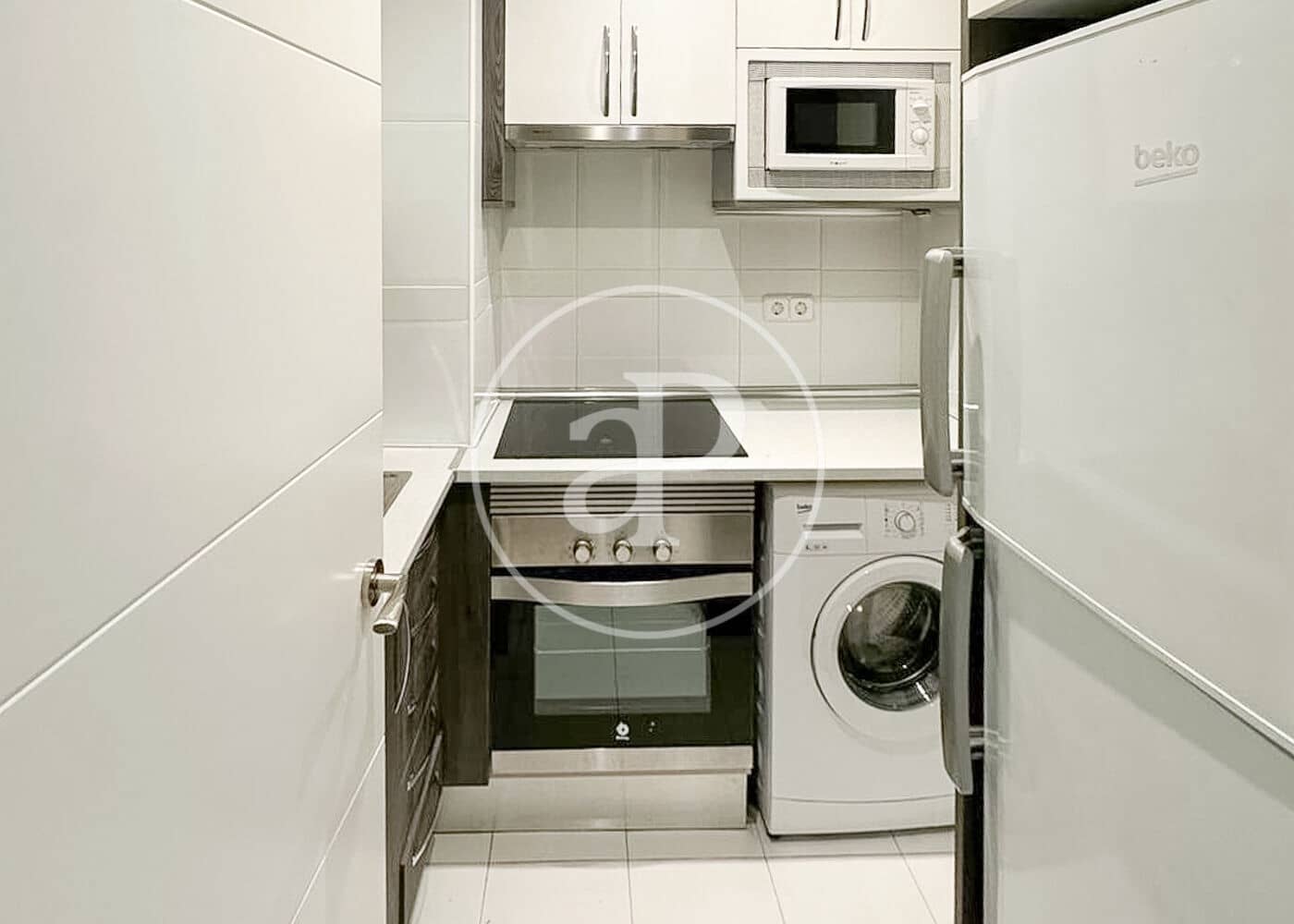 Appartement de 1 chambre à louer à Madrid ville - 1 500 € (Ref: 9783251)