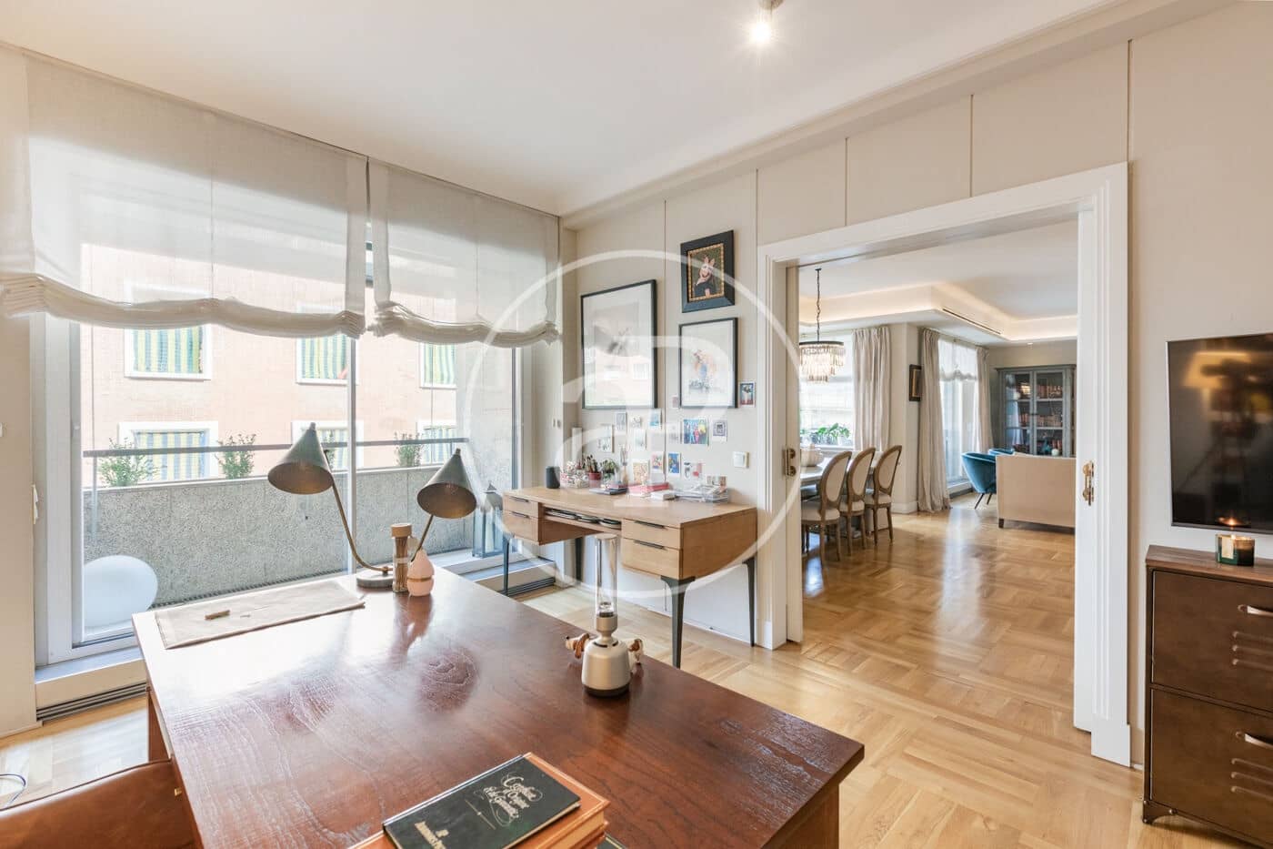 5 slaapkamer Appartement te koop in Madrid stad - € 5.320.000 (Ref: 9783252)