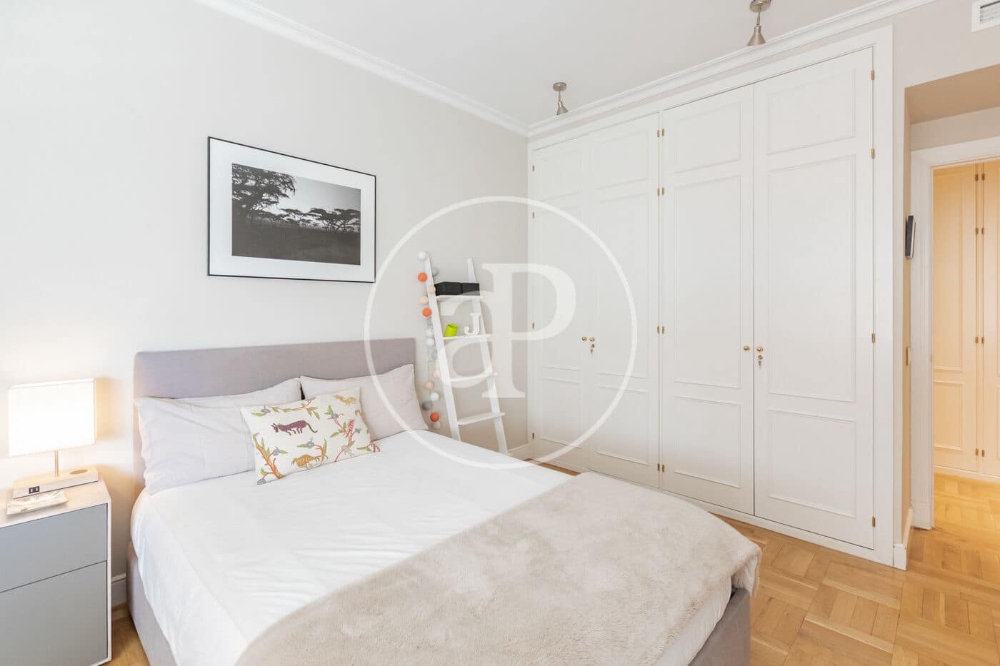 5 slaapkamer Appartement te koop in Madrid stad - € 5.320.000 (Ref: 9783252)