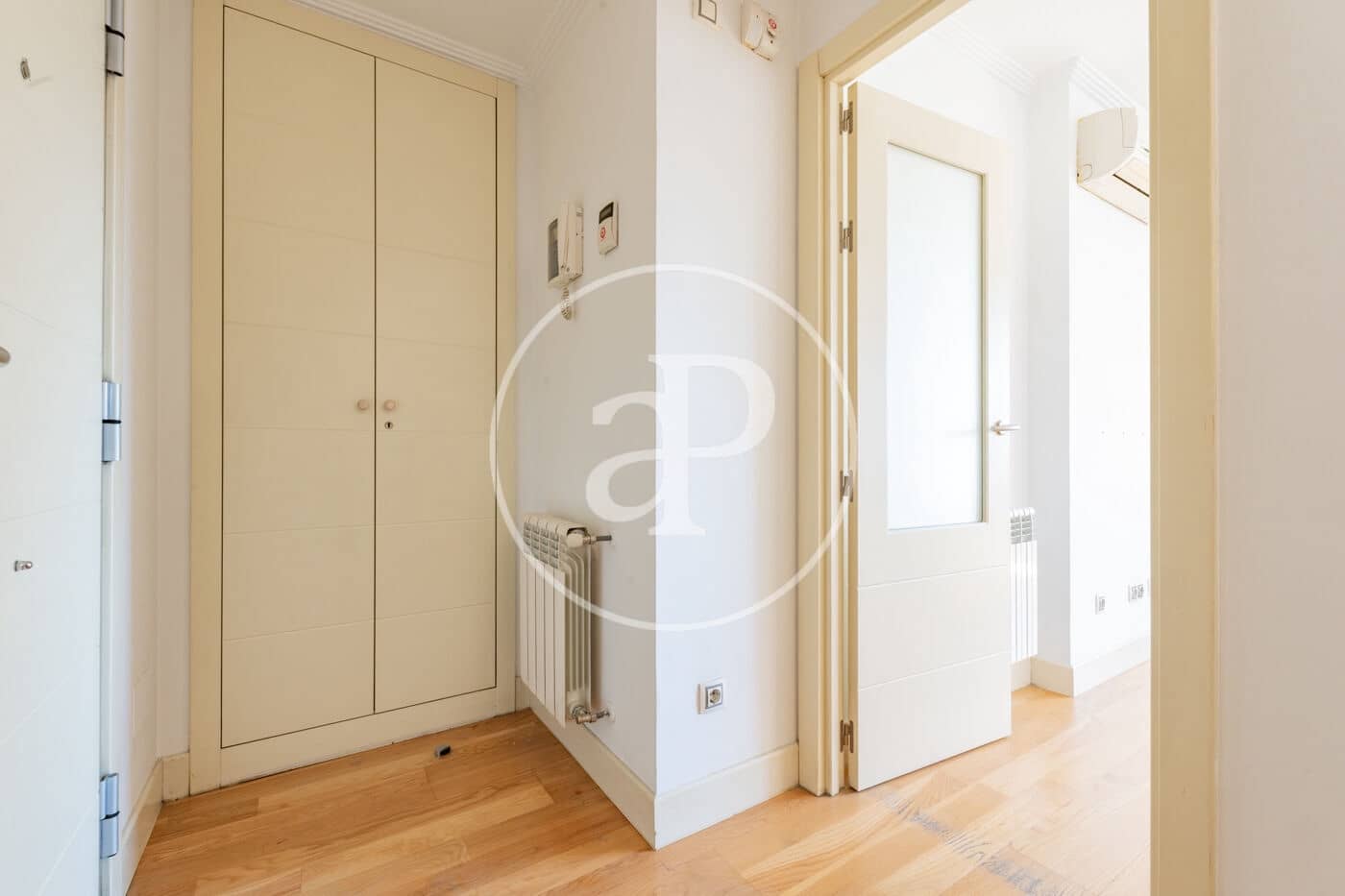 1 bedroom Apartment for sale in Madrid city with pool - € 560,000 (Ref: 9783253)