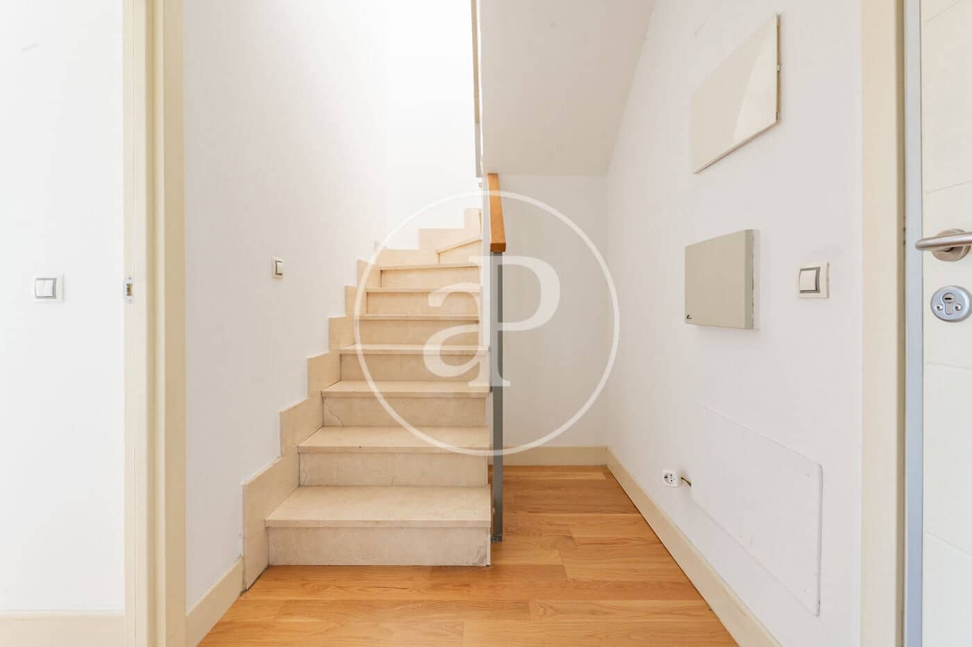 1 bedroom Apartment for sale in Madrid city with pool - € 560,000 (Ref: 9783253)