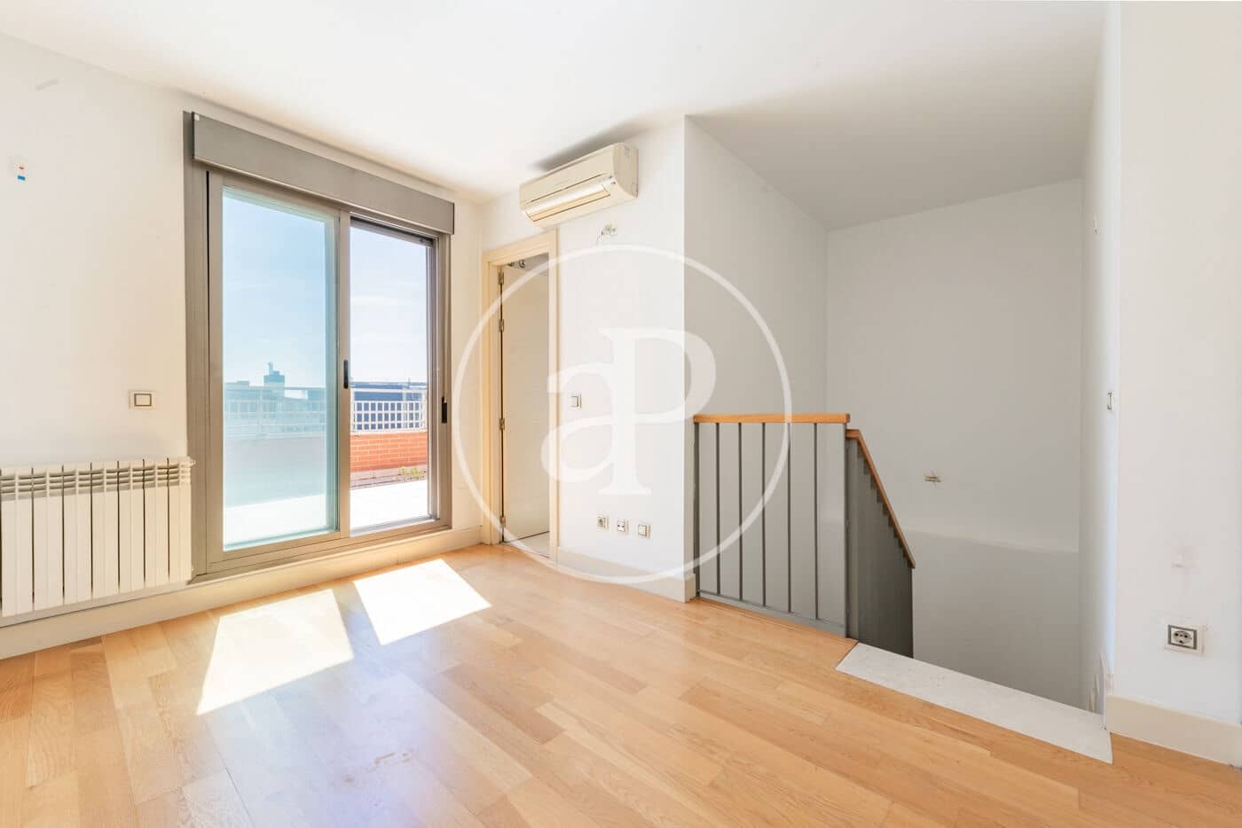 1 bedroom Apartment for sale in Madrid city with pool - € 560,000 (Ref: 9783253)