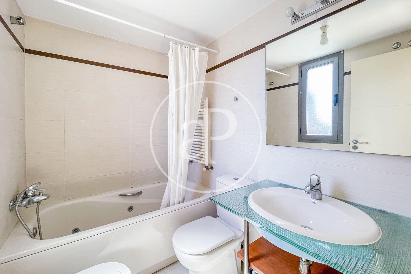 1 bedroom Apartment for sale in Madrid city with pool - € 560,000 (Ref: 9783253)