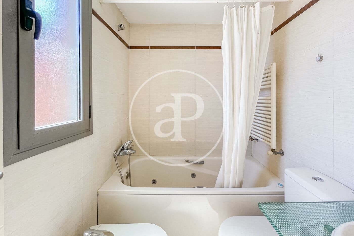 1 bedroom Apartment for sale in Madrid city with pool - € 560,000 (Ref: 9783253)