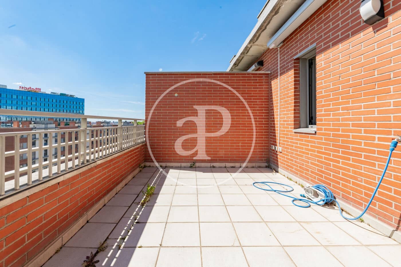 1 bedroom Apartment for sale in Madrid city with pool - € 560,000 (Ref: 9783253)