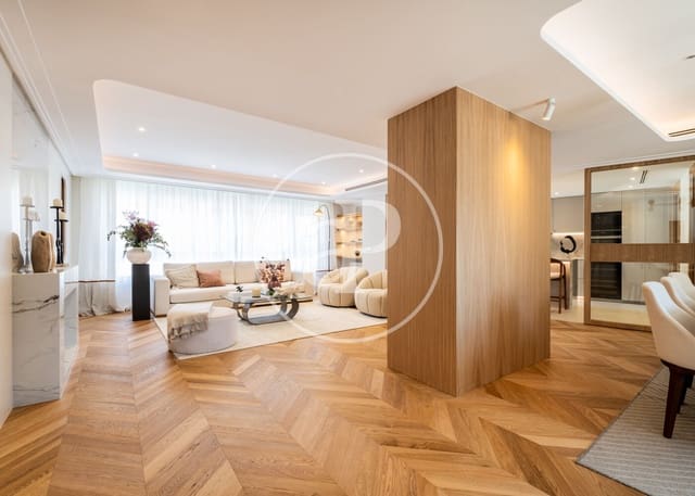 4 soveværelse Lejlighed til salg i Trafalgar, Madrid by - € 2.590.000 (Ref: 9788408)