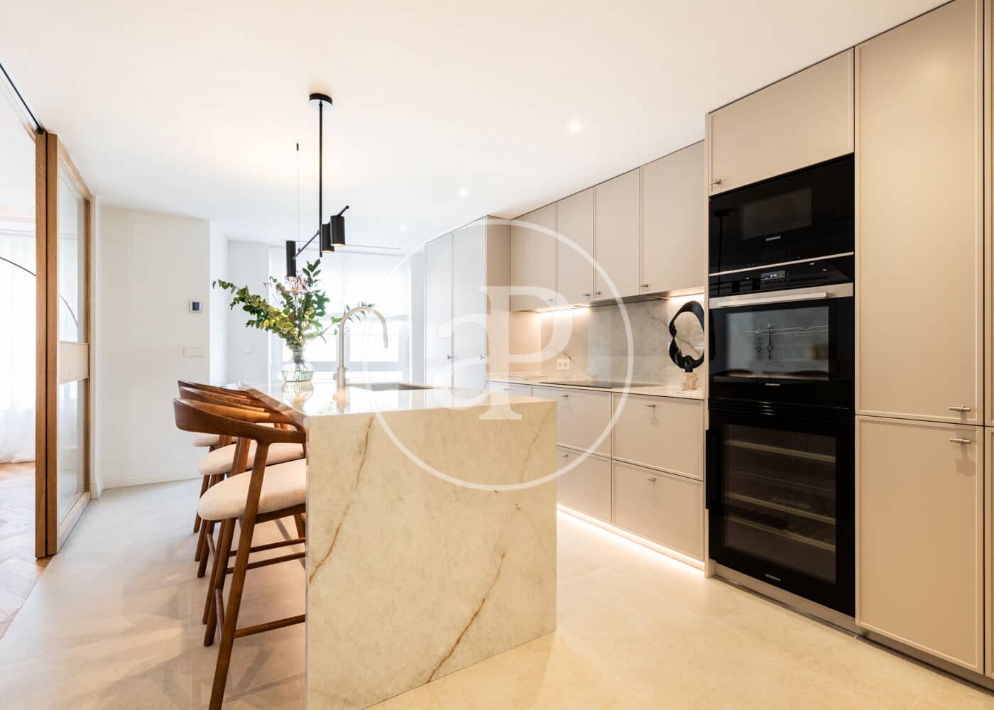 4 bedroom Apartment for sale in Madrid city - € 2,590,000 (Ref: 9788408)