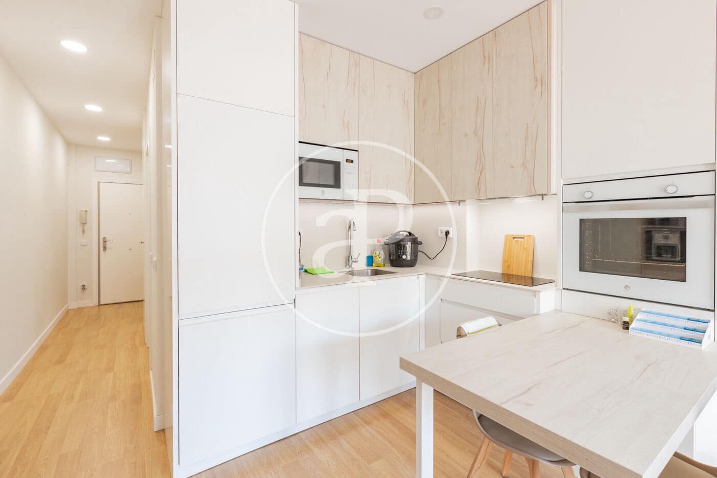 1 soveværelse Lejlighed til leje i Madrid by - € 1.900 (Ref: 9788409)