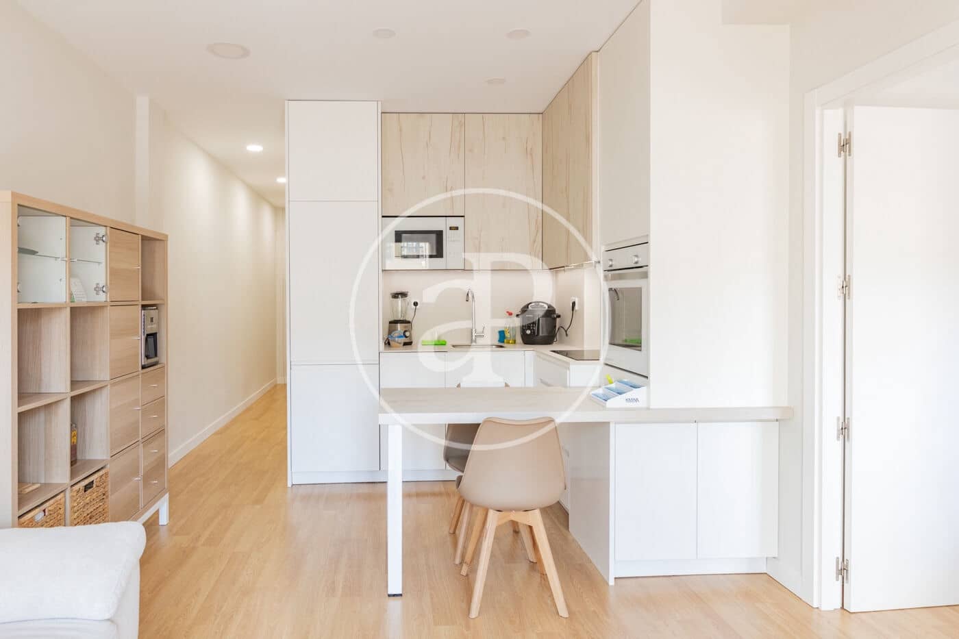 1 soveværelse Lejlighed til leje i Madrid by - € 1.900 (Ref: 9788409)