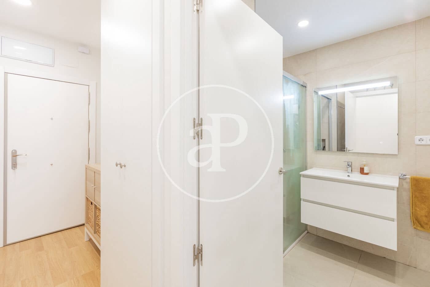 1 soveværelse Lejlighed til leje i Madrid by - € 1.900 (Ref: 9788409)