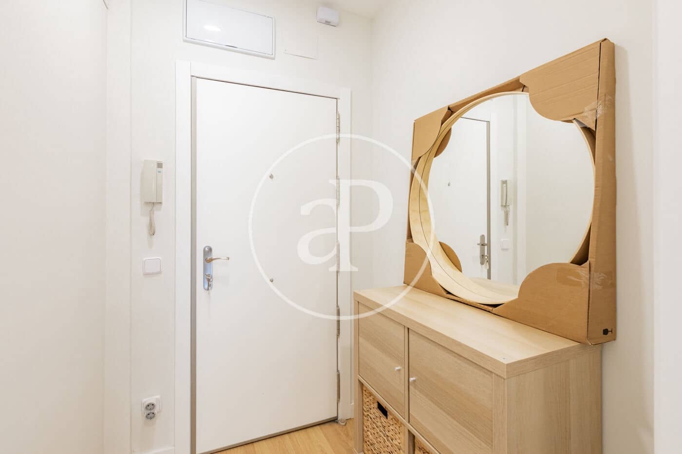 1 soveværelse Lejlighed til leje i Madrid by - € 1.900 (Ref: 9788409)