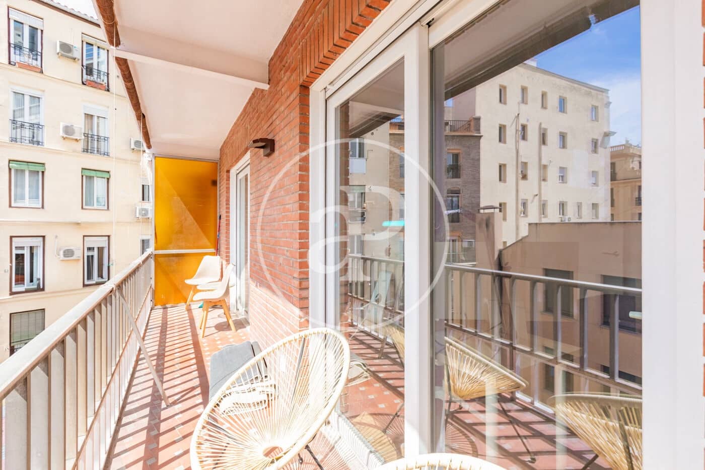 1 soveværelse Lejlighed til leje i Madrid by - € 1.900 (Ref: 9788409)