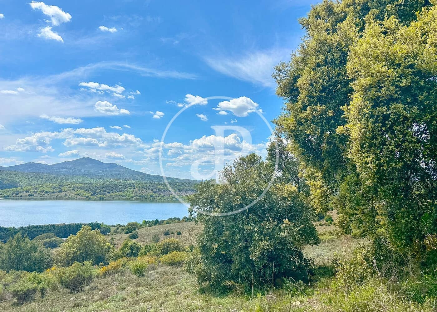 Terreno Non Edificato in vendita in Guadalix de la Sierra - 296.000 € (Rif: 9788410)