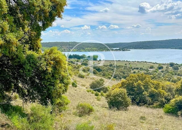 Terreno Non Edificato in vendita in Guadalix de la Sierra - 102.000 € (Rif: 9788411)