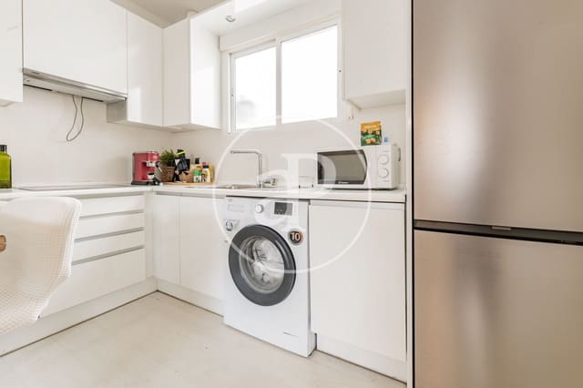 2 soveværelse Lejlighed til leje i Hispanoamérica, Madrid by - € 2.000 (Ref: 9788412)