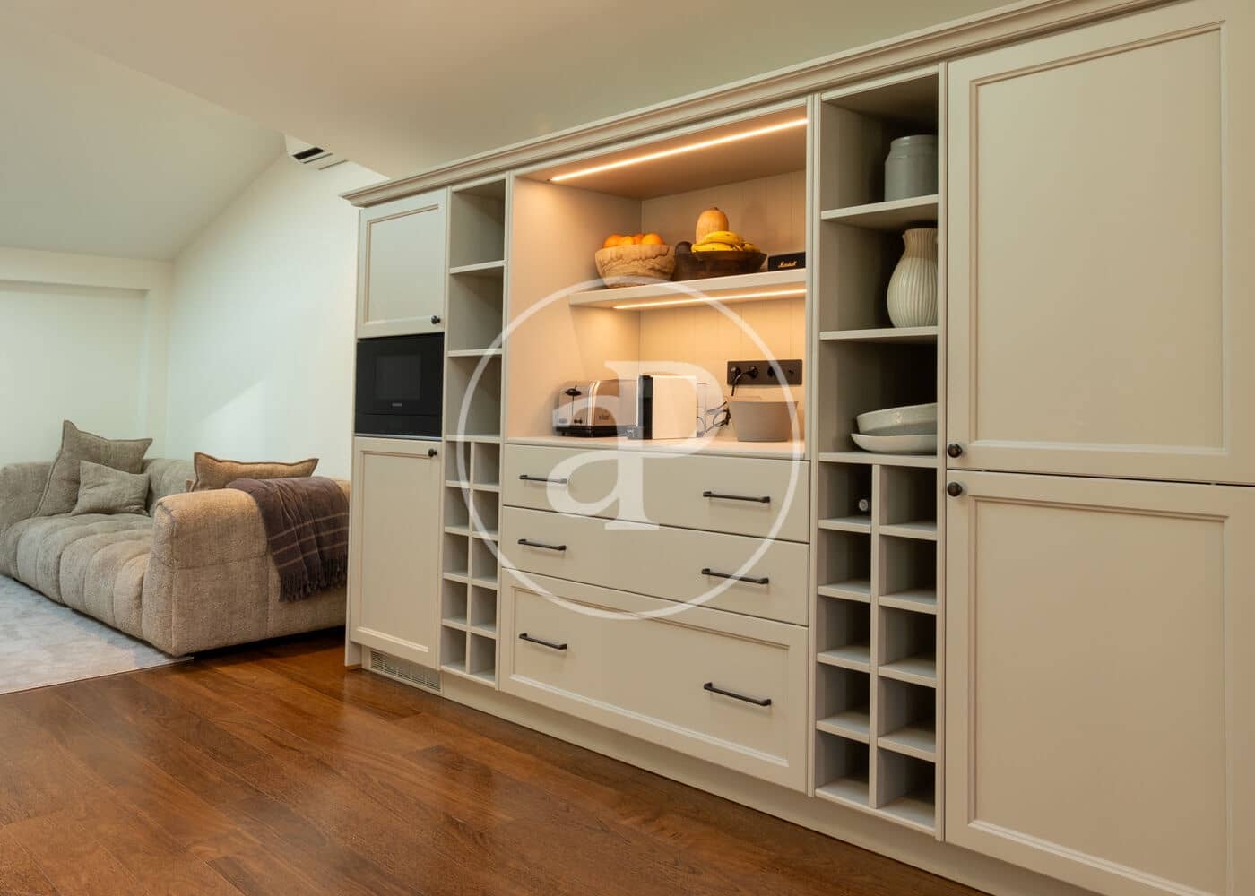 6 soverom Villa til leie i Madrid by med svømmebasseng garasje - € 25 000 (Ref: 9788413)