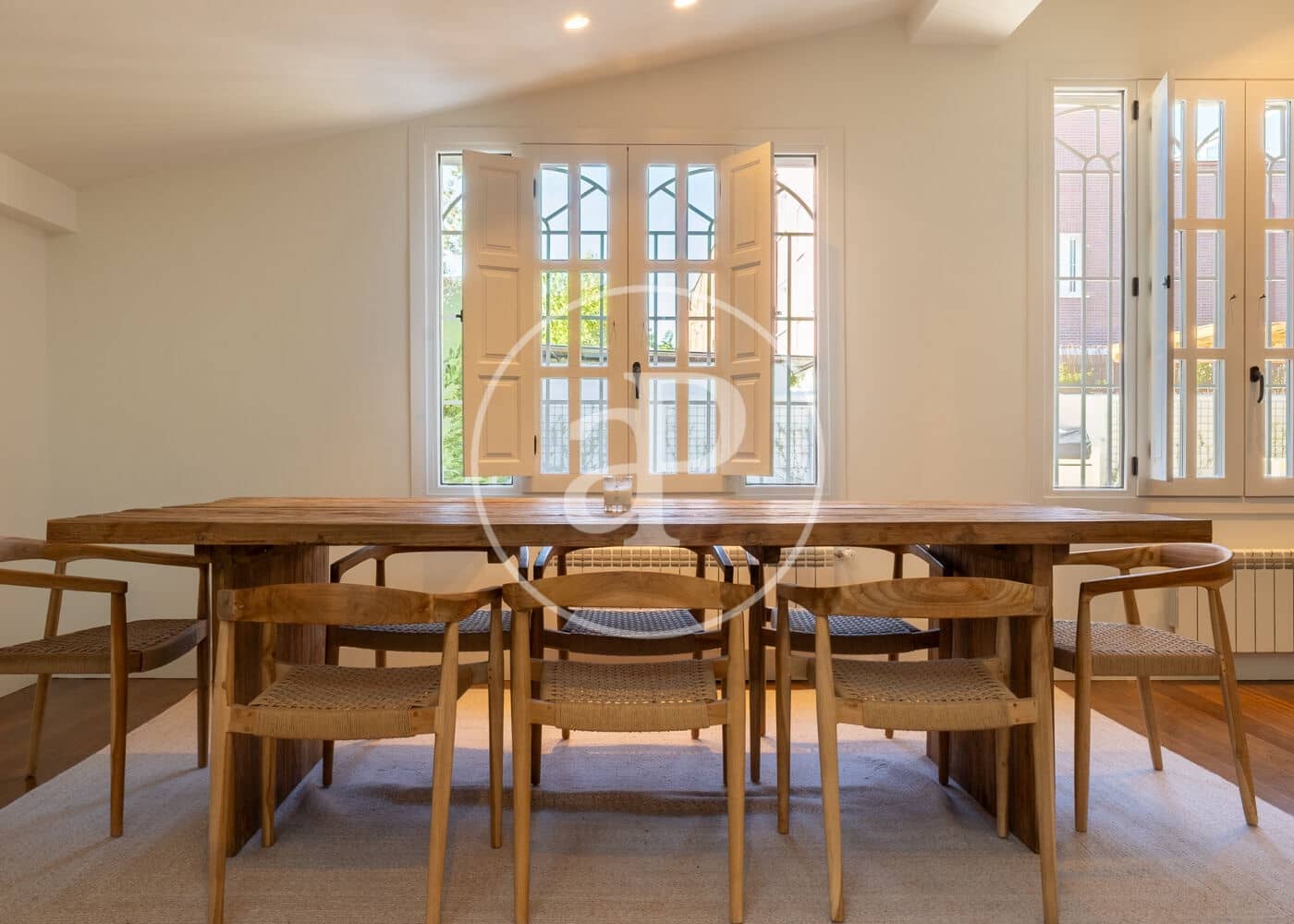 6 soverom Villa til leie i Madrid by med svømmebasseng garasje - € 25 000 (Ref: 9788413)