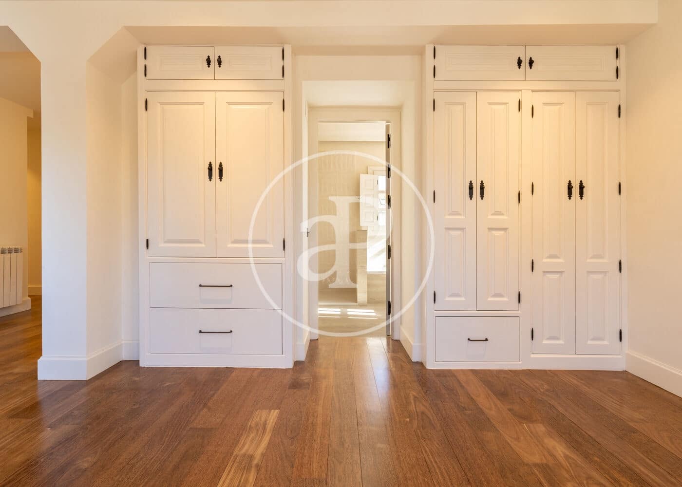 6 soverom Villa til leie i Madrid by med svømmebasseng garasje - € 25 000 (Ref: 9788413)