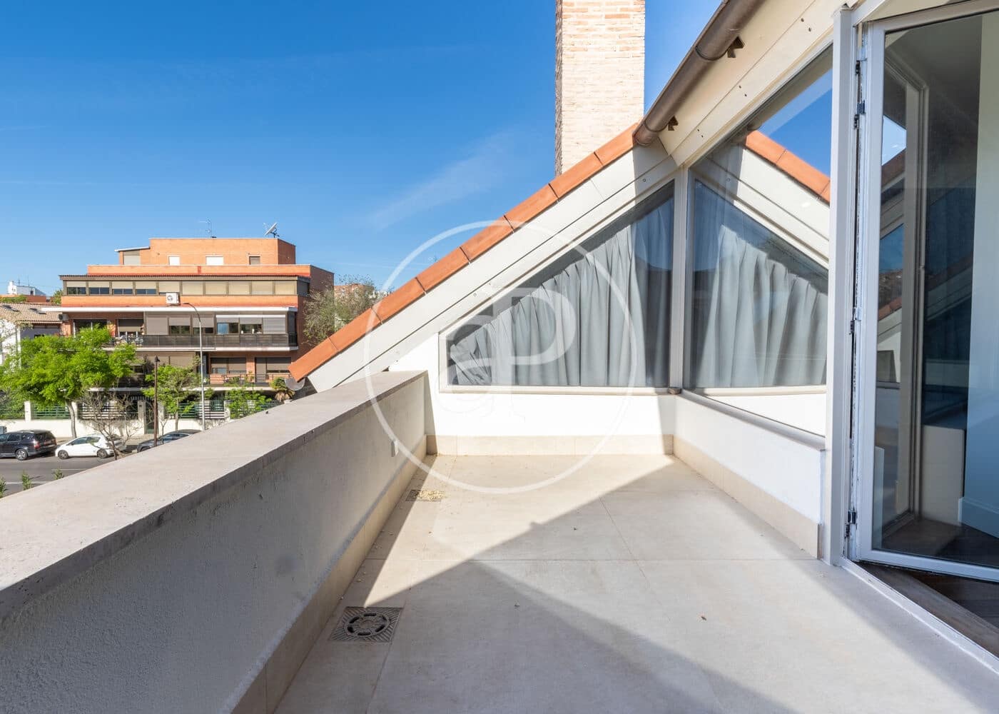 6 soverom Villa til leie i Madrid by med svømmebasseng garasje - € 25 000 (Ref: 9788413)