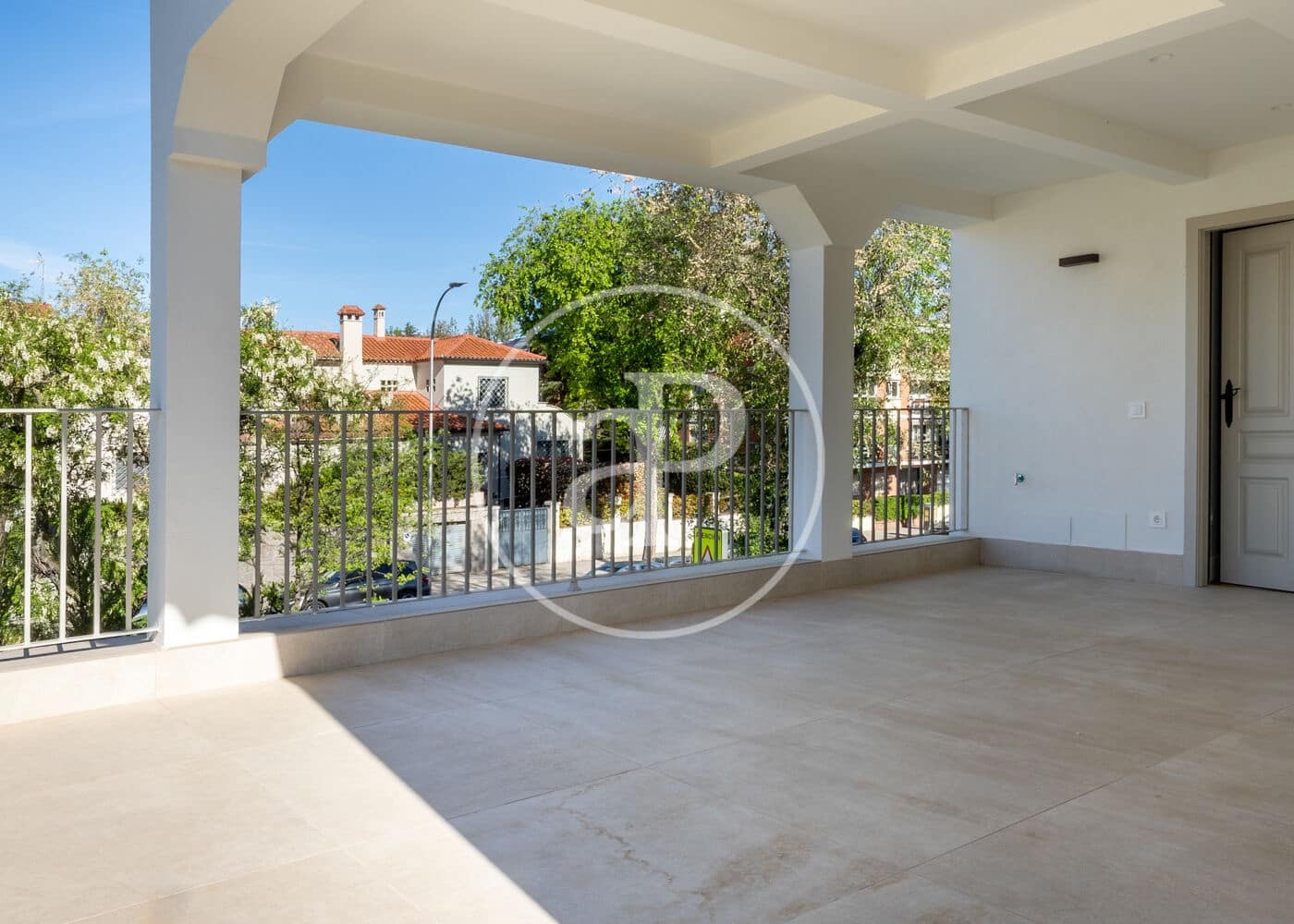 6 soverom Villa til leie i Madrid by med svømmebasseng garasje - € 25 000 (Ref: 9788413)