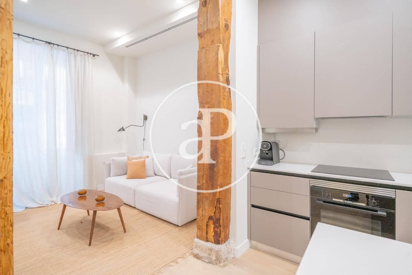 1 sypialnia Apartament do wynajęcia w Miasto Madryt - 2 600 € (Ref: 9788414)