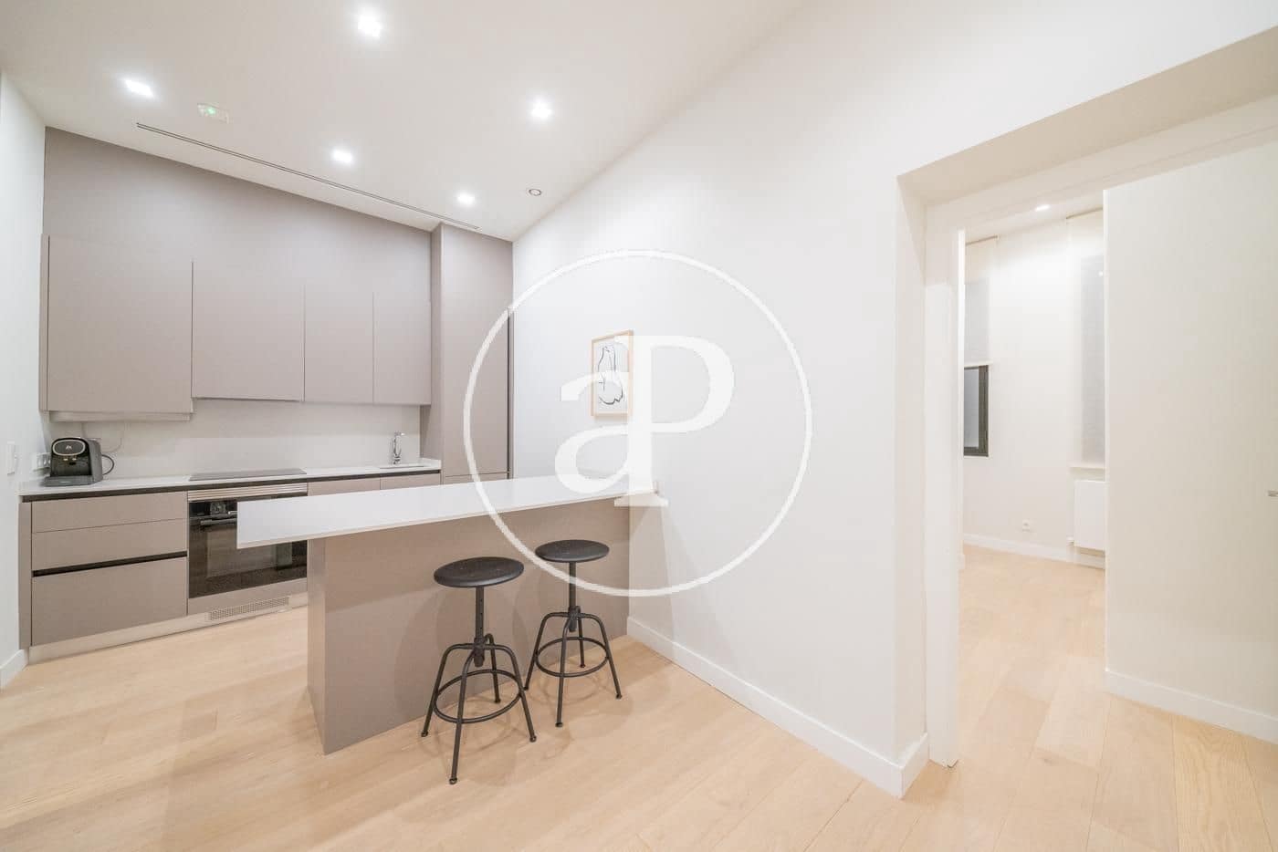 1 sypialnia Apartament do wynajęcia w Miasto Madryt - 2 600 € (Ref: 9788414)